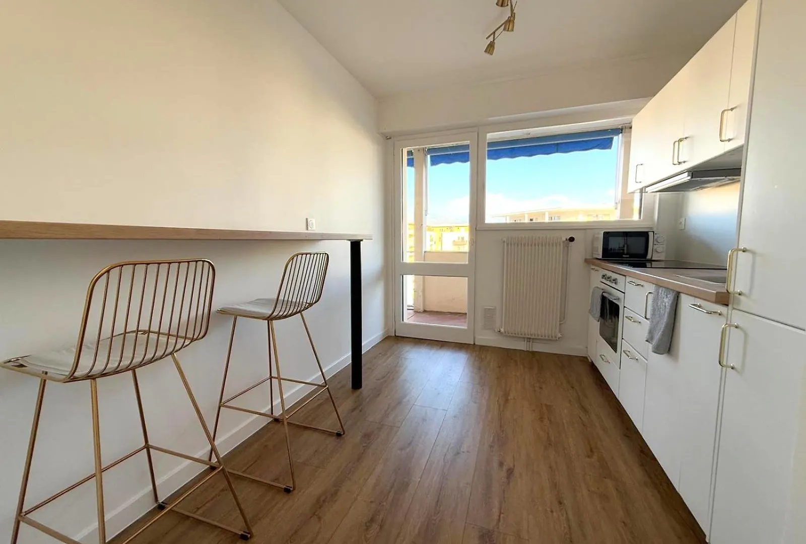 Lägenhet M2 Marquer Appartement Spacieux Et Lumineux Avec Balcon A Deux Pas Du Centre Ville Annemasse