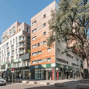 Appart'city Classic Centre - Pays De Geneve Apartahotel